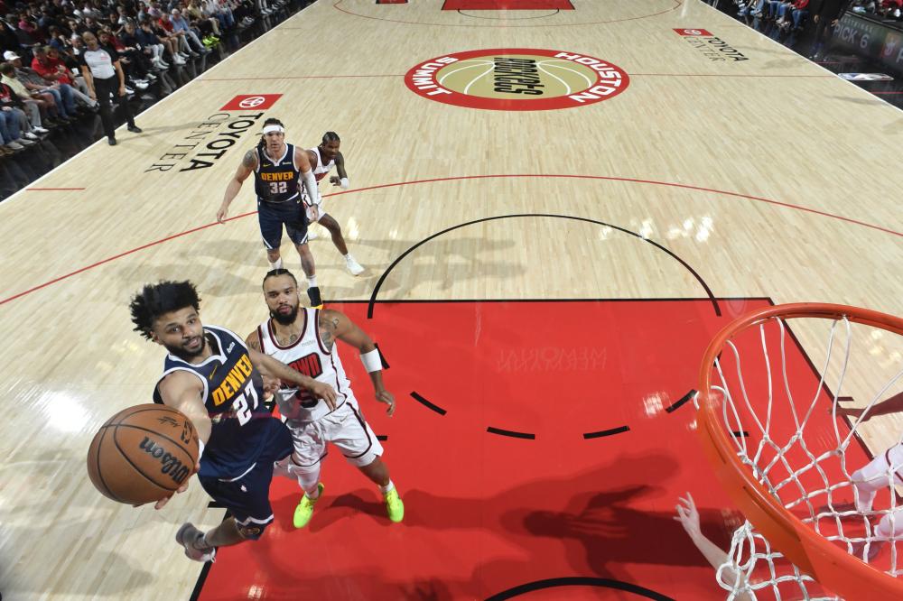 做一版更偏 做一版更偏