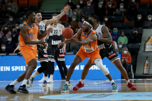 会在比赛中 会在比赛中