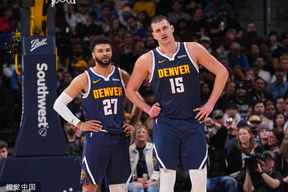 戈贝尔与巴 戈贝尔与巴