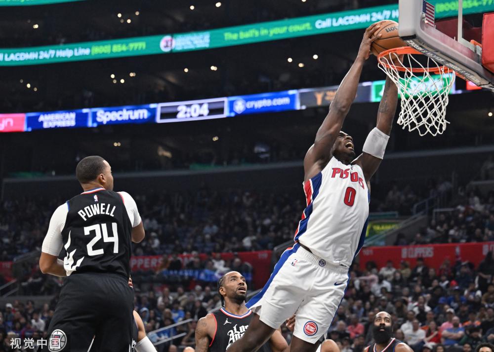 墨西哥媒体：多特向西汉姆联咨询埃德松-阿尔瓦雷斯合同情况.