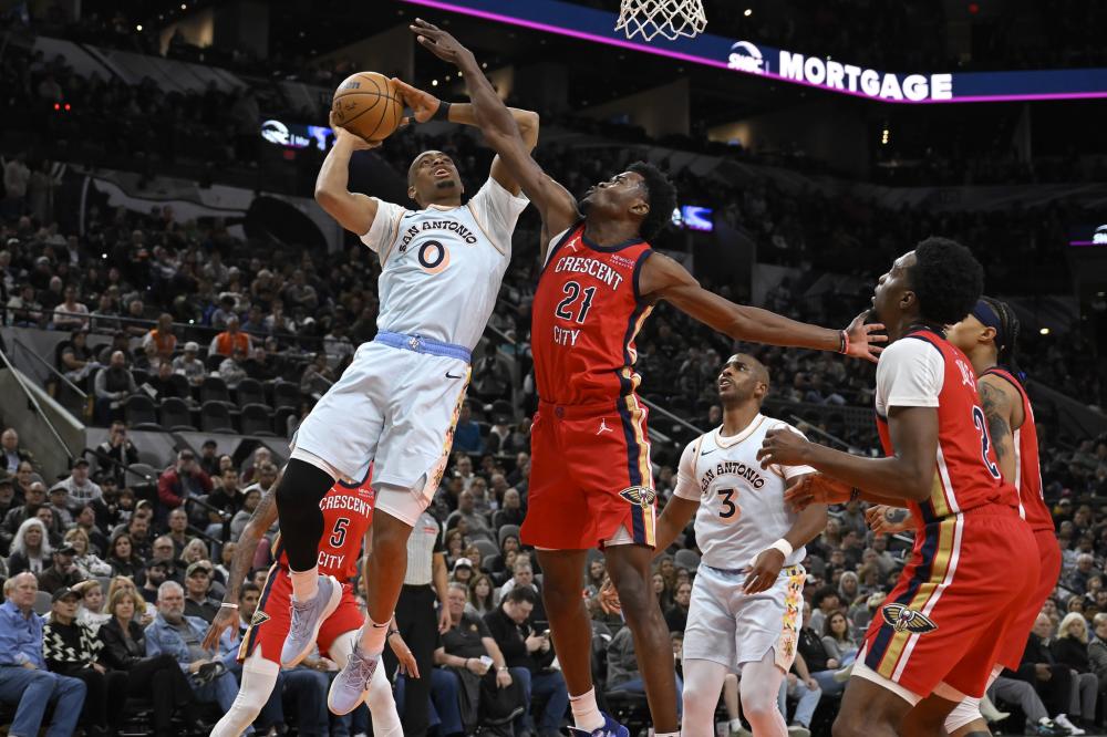 不断逼迫乌 不断逼迫乌