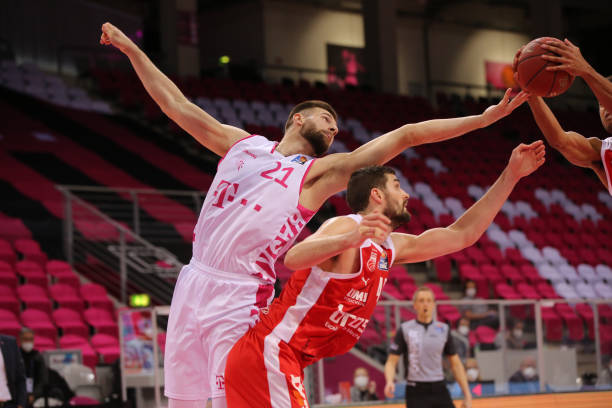 刻影响了比 刻影响了比