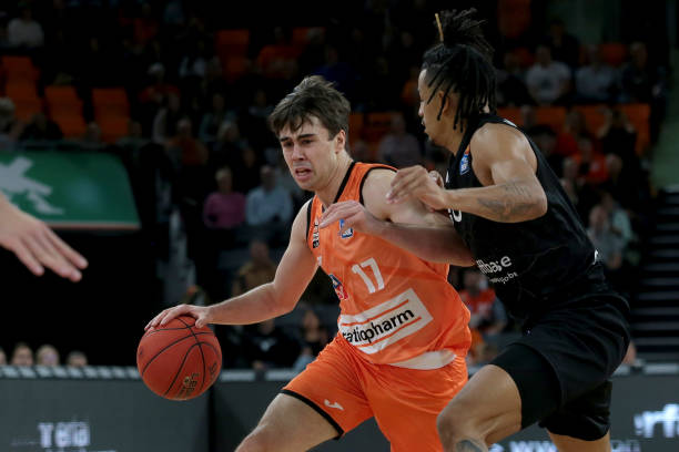 扯出缝隙 扯出缝隙