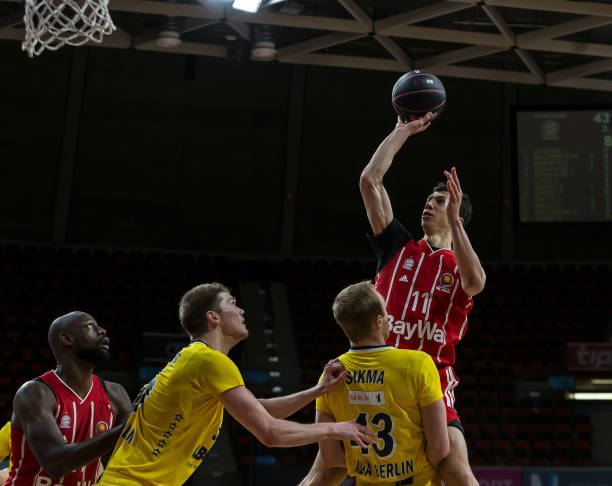 翻新太贵，维罗纳市长托马西提出把维罗纳现主场直接拆除再重建